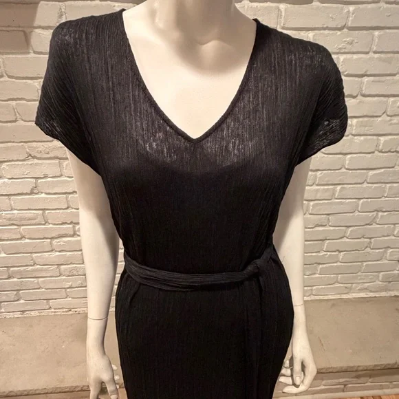 Lush Black Textured Midi Dress Small | Minimalist Luxe Belted V-Neck EU Chic - Picture 13 of 16